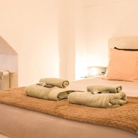 Casa Besalu Estudio En El Centro Del Pueblo ภายนอก รูปภาพ